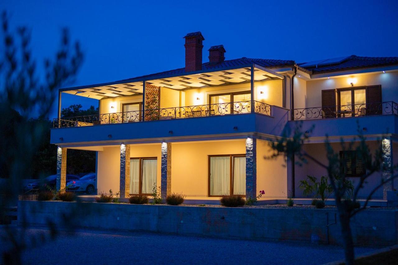 Luxury Apartments Villa Stina Pinezići Kültér fotó