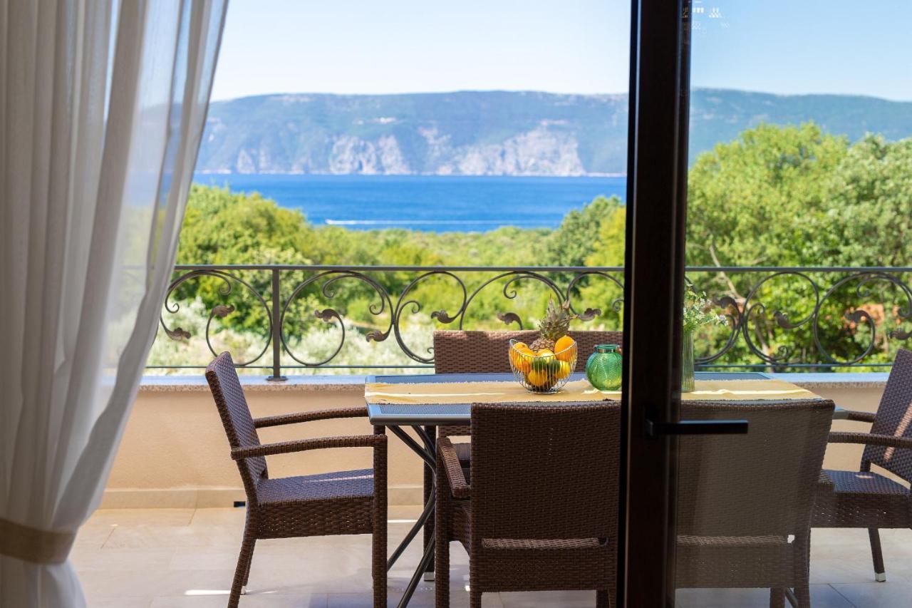 Luxury Apartments Villa Stina Pinezići Kültér fotó